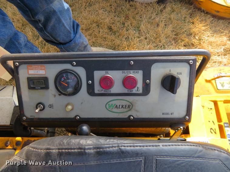 image for item DF9887 Walker MTGHS ZTR lawn mower