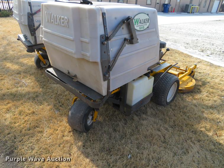 image for item DF9887 Walker MTGHS ZTR lawn mower