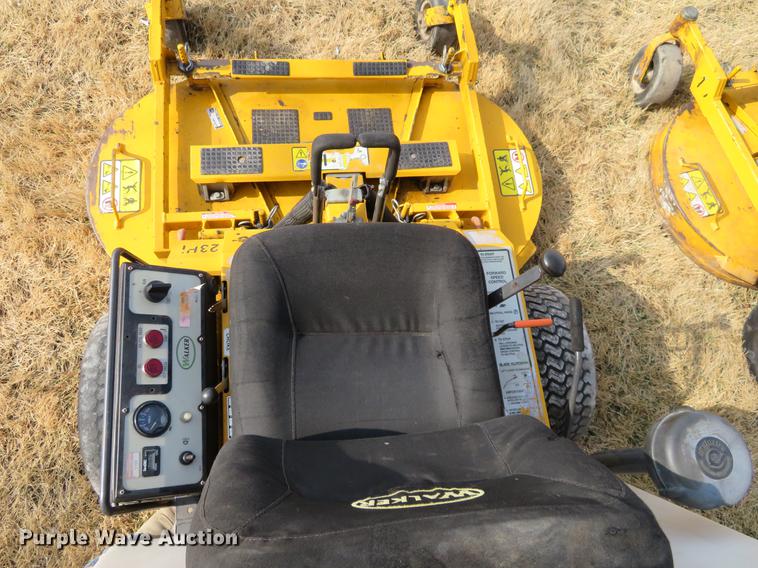 image for item DF9888 Walker MTGHS ZTR lawn mower