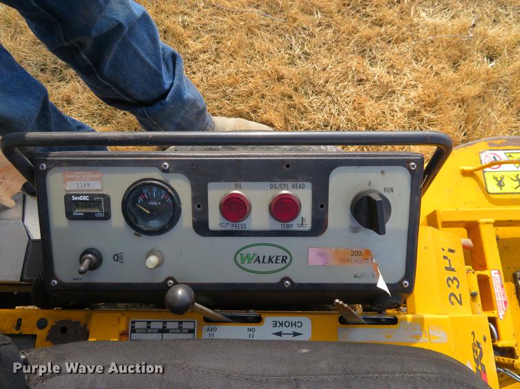 image for item DF9888 Walker MTGHS ZTR lawn mower