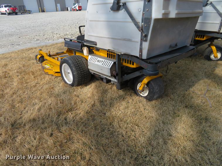 image for item DF9888 Walker MTGHS ZTR lawn mower