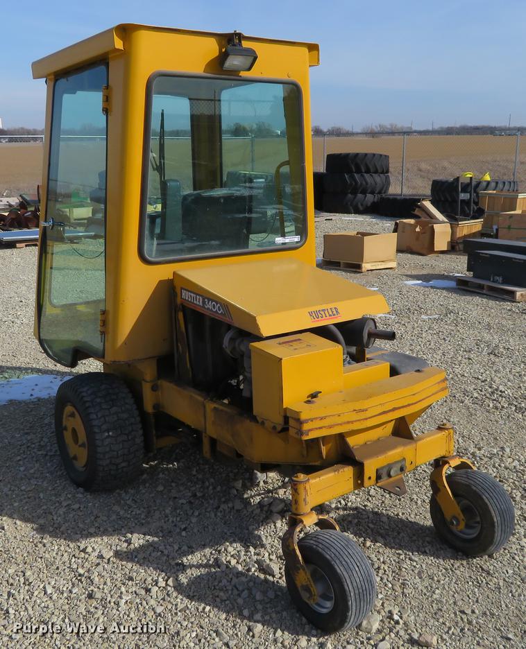 image for item DI9948 Hustler 3400 lawn mower