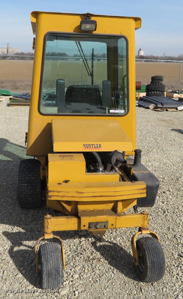 image for item DI9948 Hustler 3400 lawn mower