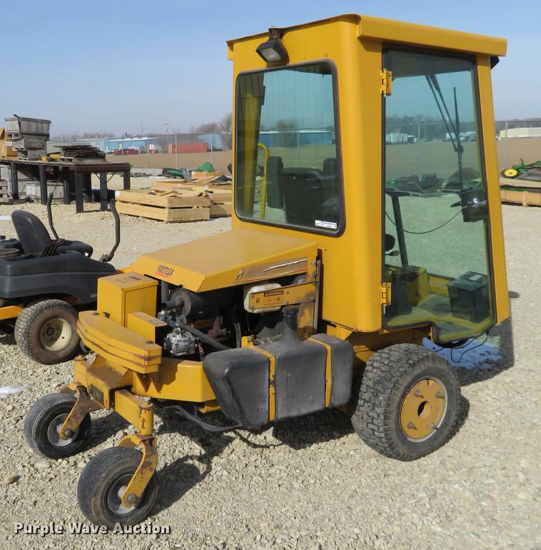 image for item DI9948 Hustler 3400 lawn mower