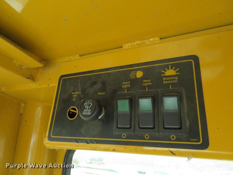 image for item DI9948 Hustler 3400 lawn mower