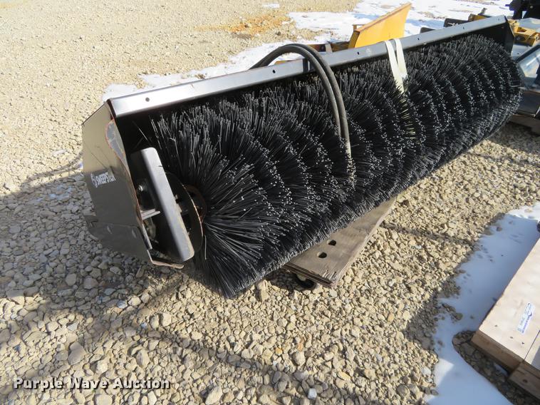 image for item DI9948 Hustler 3400 lawn mower