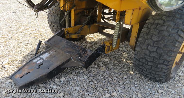 image for item DI9948 Hustler 3400 lawn mower