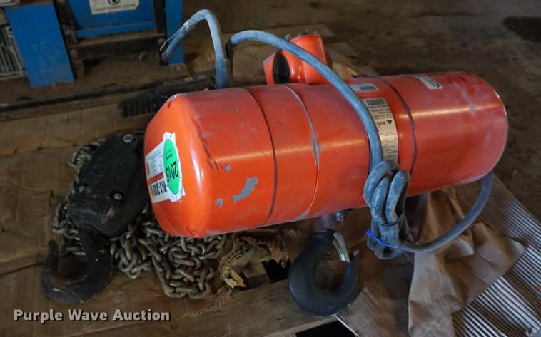 image for item DN9303 CM RT hoist