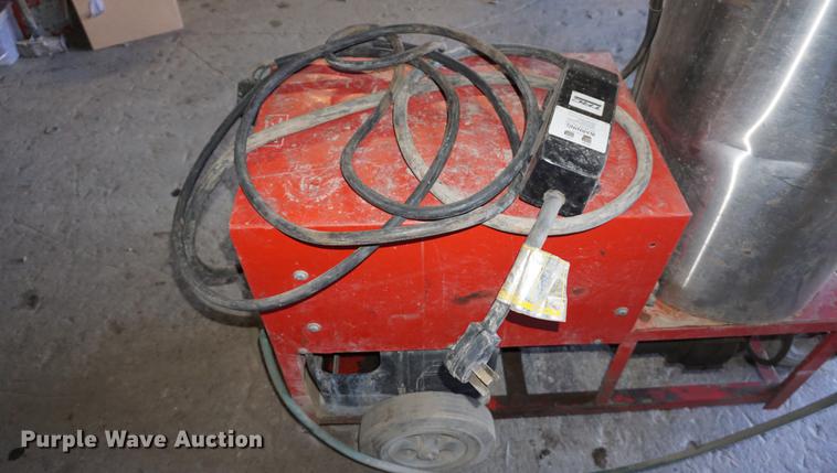 image for item DN9304 Hotsy pressure washer