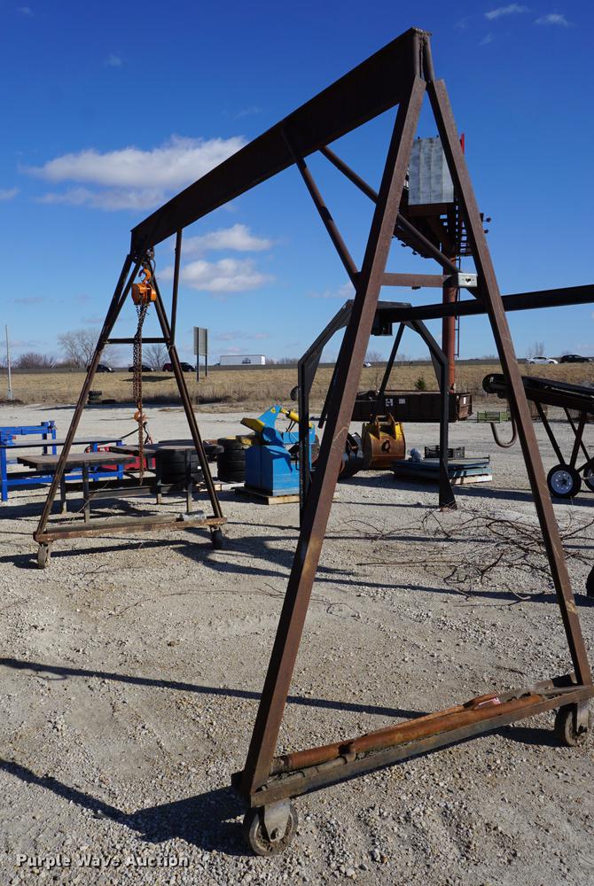 image for item DN9307 A frame hoist