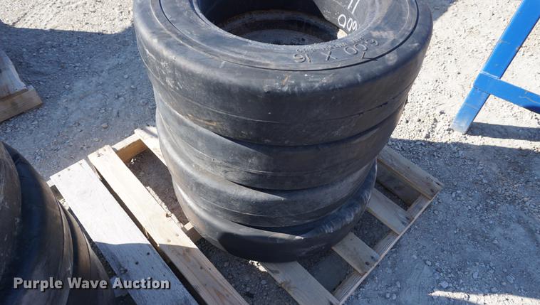 image for item DN9309 (8) 6.00 x 16 tires