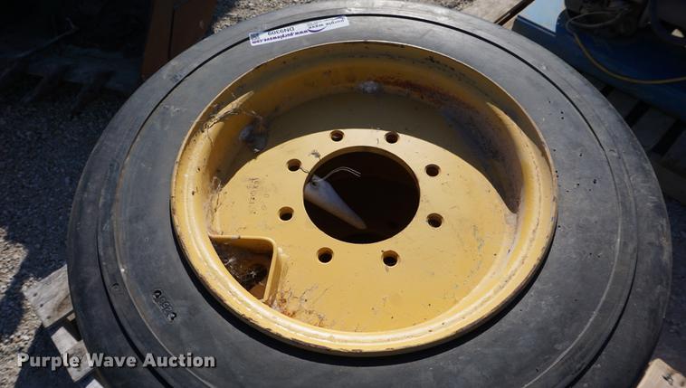 image for item DN9309 (8) 6.00 x 16 tires