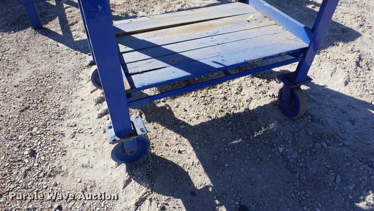 image for item DN9312 (3) benches