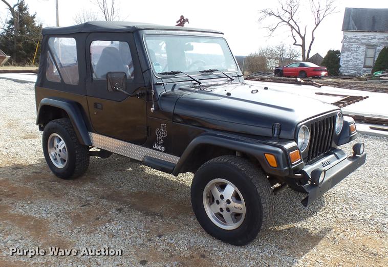 image for item DP9579 1997 Jeep Wrangler SUV