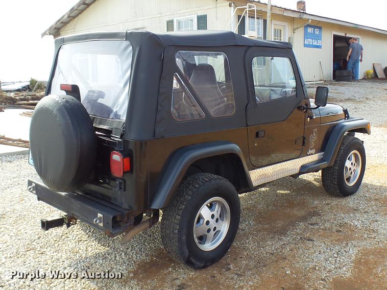 image for item DP9579 1997 Jeep Wrangler SUV