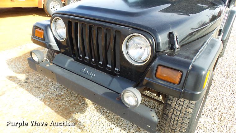 image for item DP9579 1997 Jeep Wrangler SUV