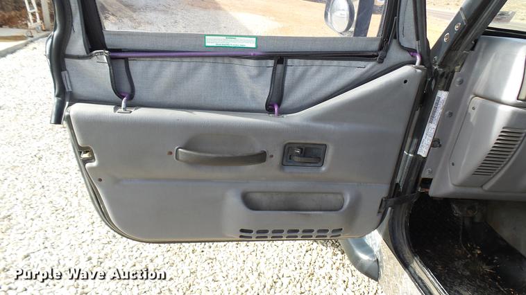 image for item DP9579 1997 Jeep Wrangler SUV