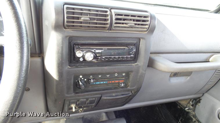 image for item DP9579 1997 Jeep Wrangler SUV