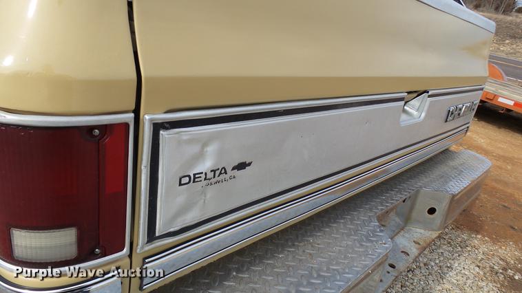 image for item DP9581 1985 Chevrolet Silverado 10 pickup truck