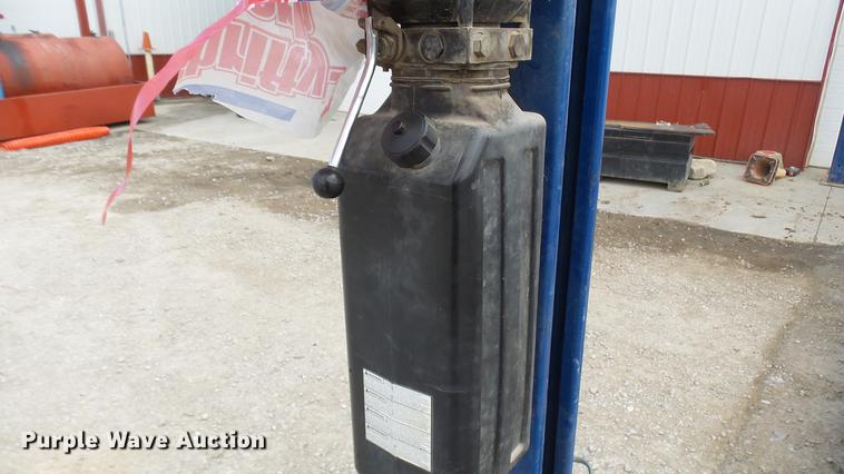 image for item DP9582 2005 Bend Pac HD12LSXEB four post lift