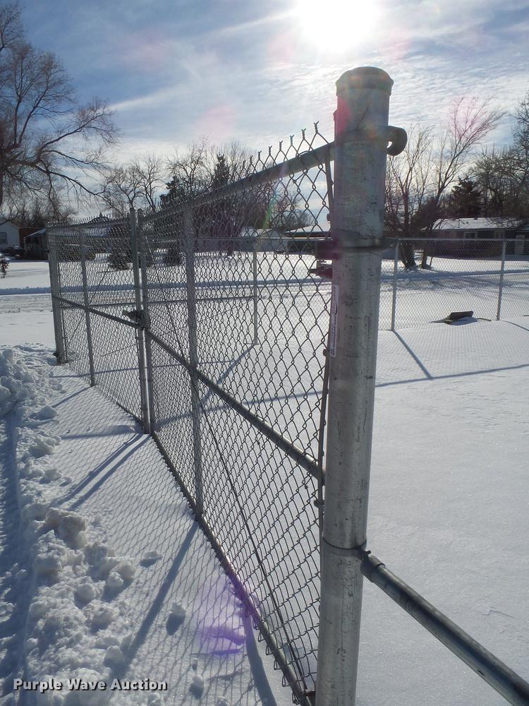 image for item DX9042 Chain link fencing