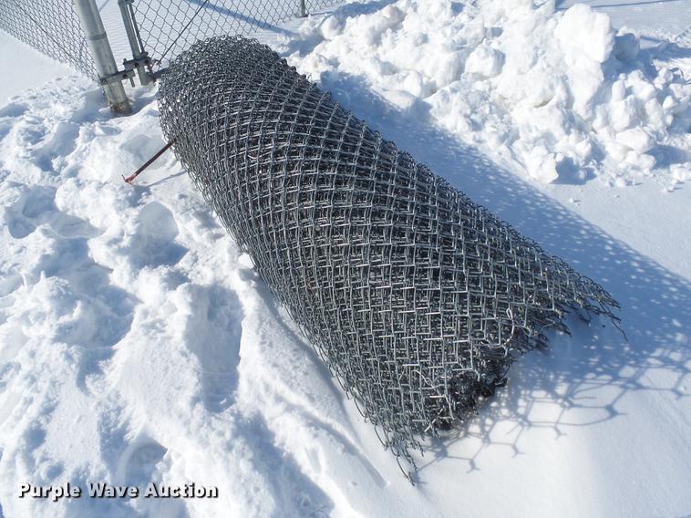 image for item DX9042 Chain link fencing