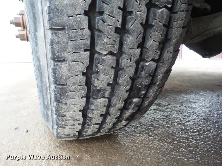 image for item DZ9214 1998 Dodge Ram 3500 flatbed pickup truck