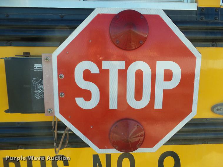 image for item DZ9219 1998 Freightliner FS65 school bus