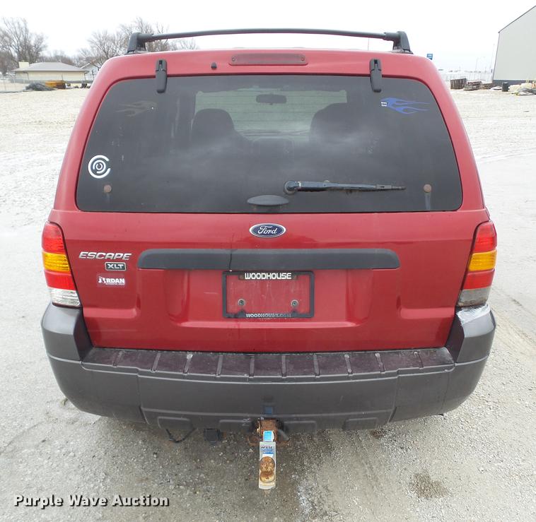 image for item DZ9259 2005 Ford Escape XLT SUV
