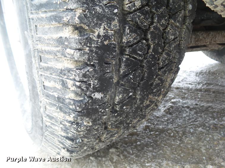 image for item DZ9259 2005 Ford Escape XLT SUV