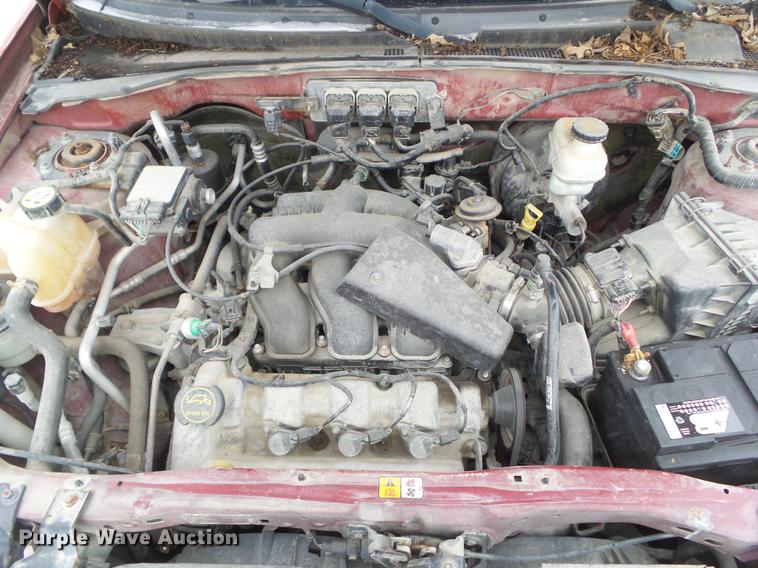 image for item DZ9259 2005 Ford Escape XLT SUV