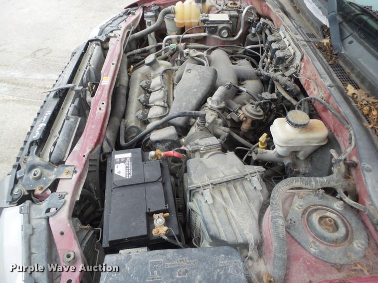 image for item DZ9259 2005 Ford Escape XLT SUV