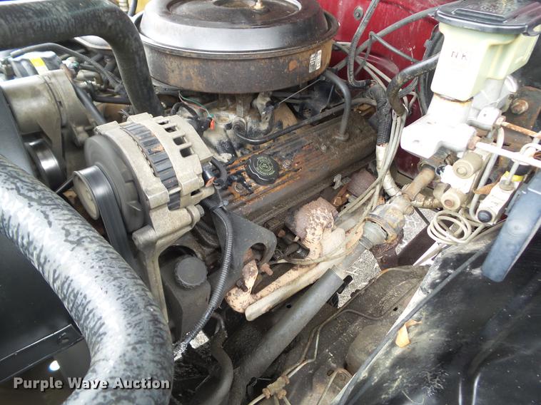 image for item DZ9274 1994 Chevrolet K1500 Ext. Cab pickup truck