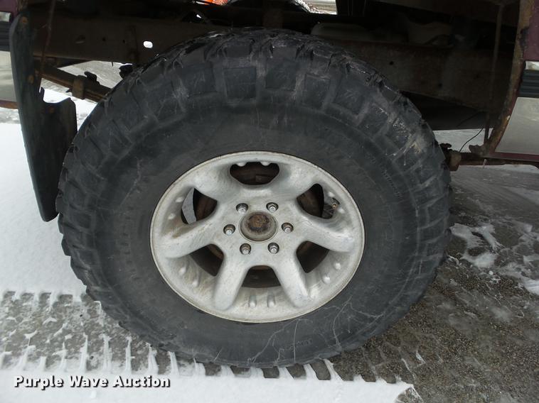 image for item DZ9274 1994 Chevrolet K1500 Ext. Cab pickup truck