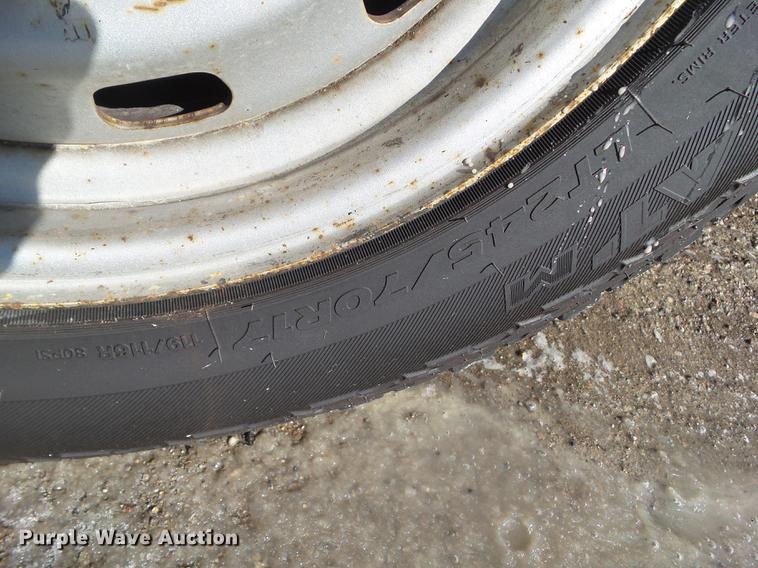 image for item DZ9276 2004 Dodge Ram 2500 pickup truck