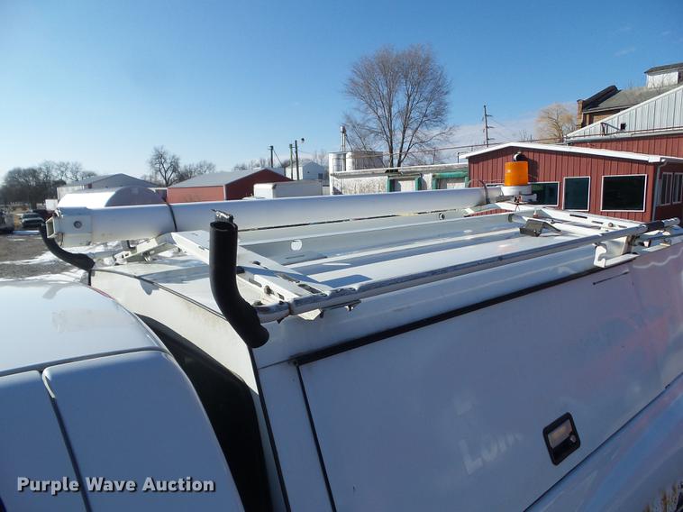 image for item DZ9276 2004 Dodge Ram 2500 pickup truck