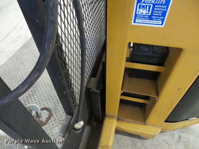 image for item EA9681 Big Joe PDI-20-T12 forklift