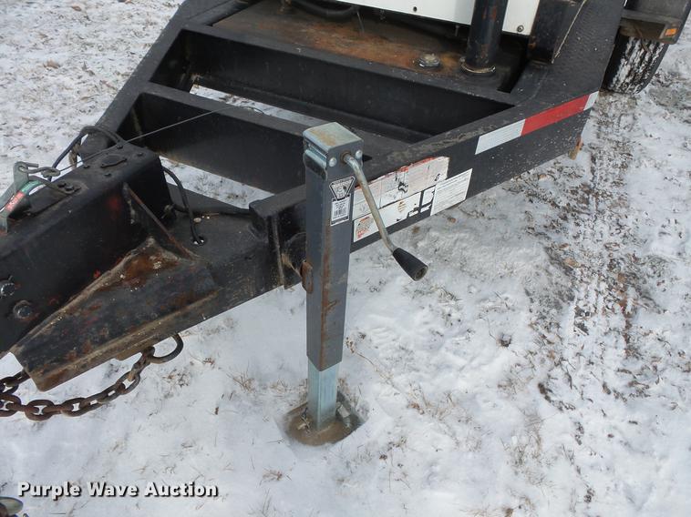 image for item EA9687 Whisperwatt DB-1651V generator