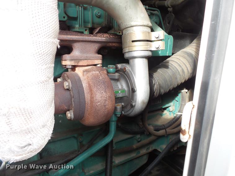 image for item EA9687 Whisperwatt DB-1651V generator