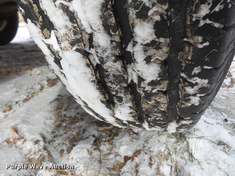 image for item EA9687 Whisperwatt DB-1651V generator