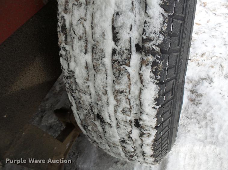 image for item EA9687 Whisperwatt DB-1651V generator