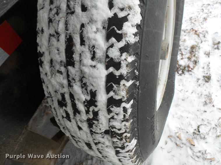 image for item EA9687 Whisperwatt DB-1651V generator