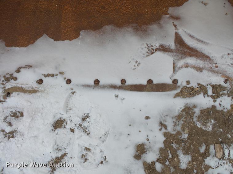 image for item EA9746 95"W bucket