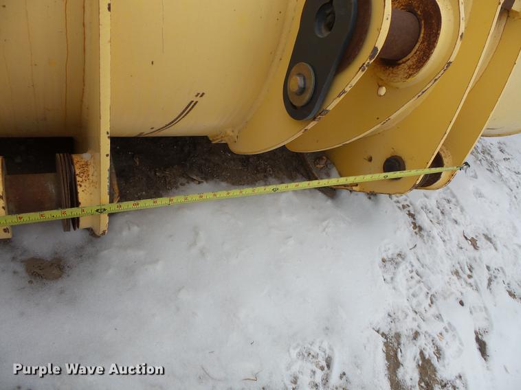 image for item EA9746 95"W bucket