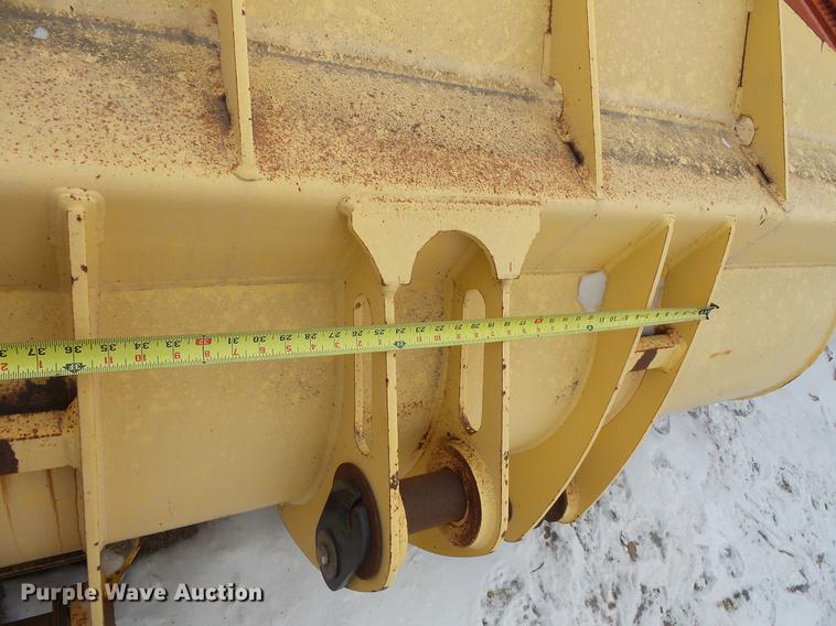 image for item EA9746 95"W bucket