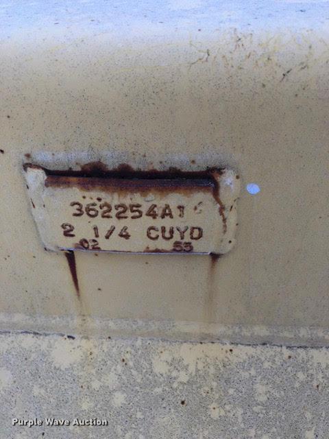 image for item EA9746 95"W bucket