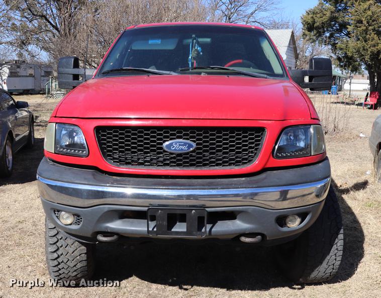 image for item EC9472 2001 Ford F150 Lariat SuperCrew pickup trick