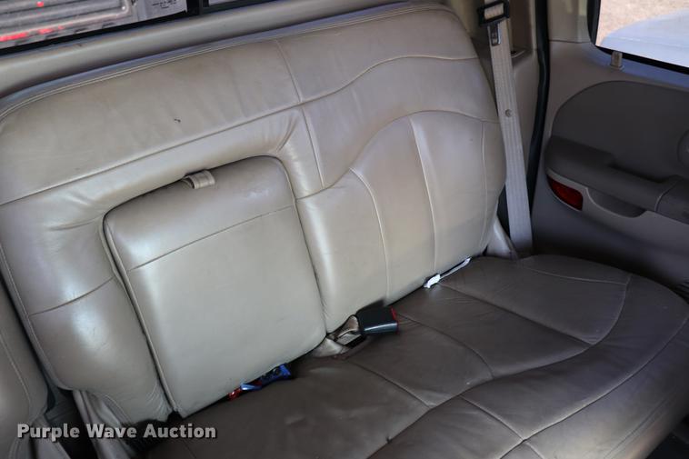 image for item EC9472 2001 Ford F150 Lariat SuperCrew pickup trick