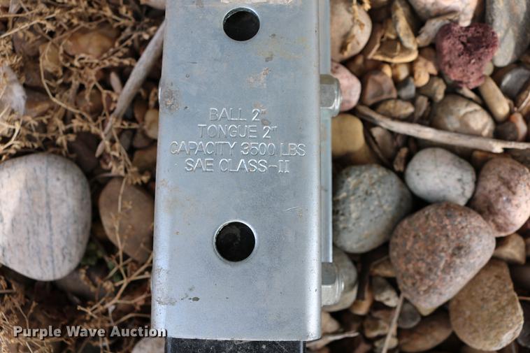 image for item EE9942 Lawn and garden equipment