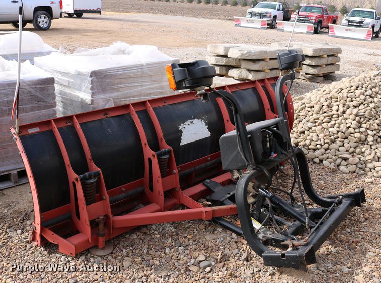 image for item EH9585 Hiniker snow plow